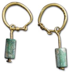 Rimski kostim 300px-emerald_earrings